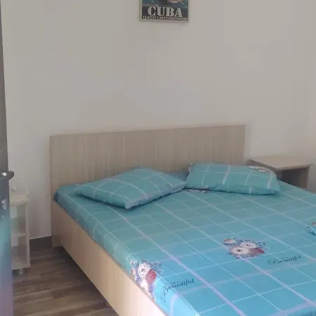 Casa La Petcu Konukevi 3*